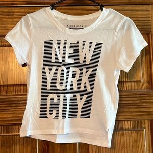 Aeropostale size medium soft short sleeve crop top